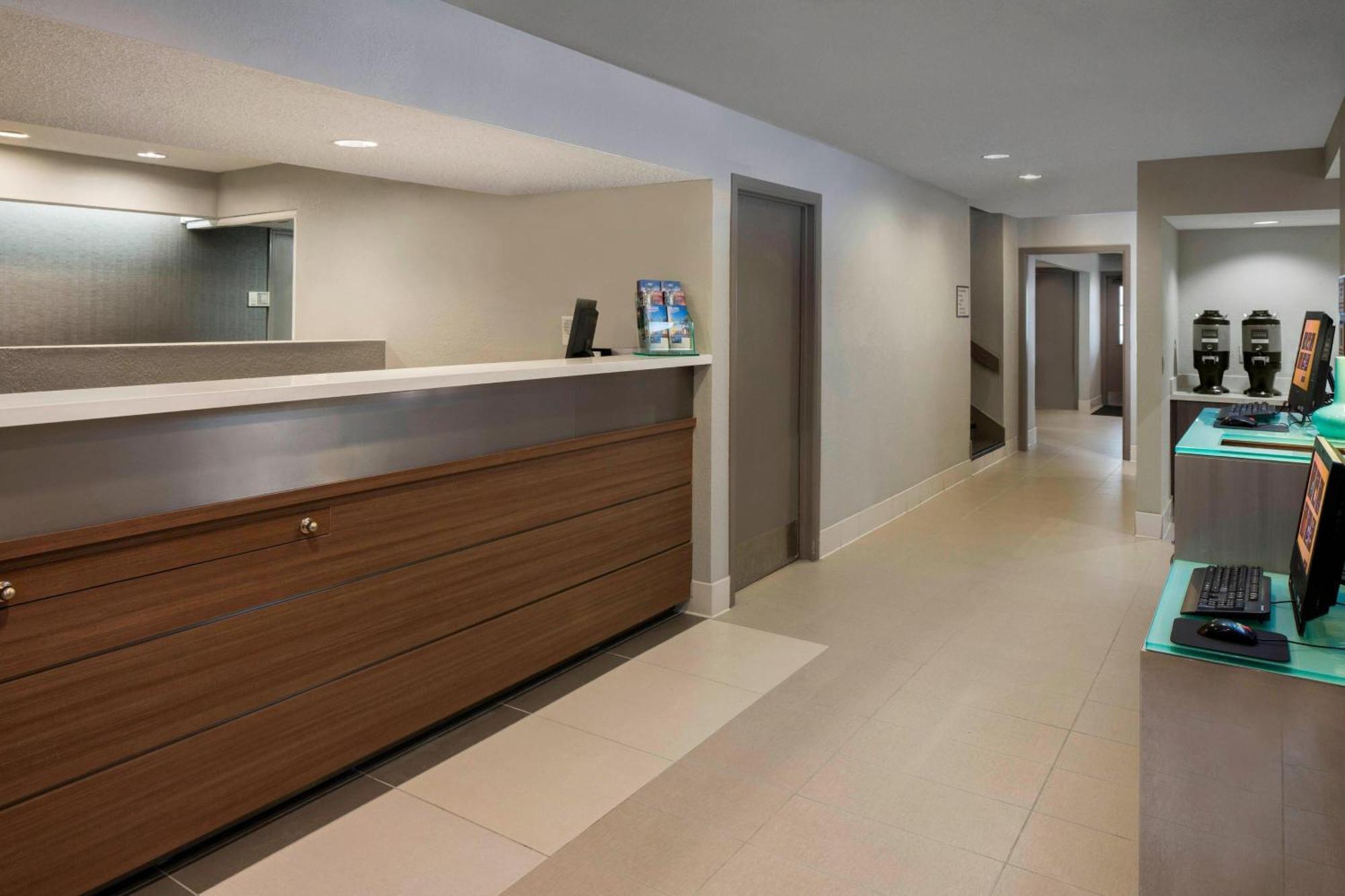 Residence Inn By Marriott Nashville Airport Eksteriør bilde